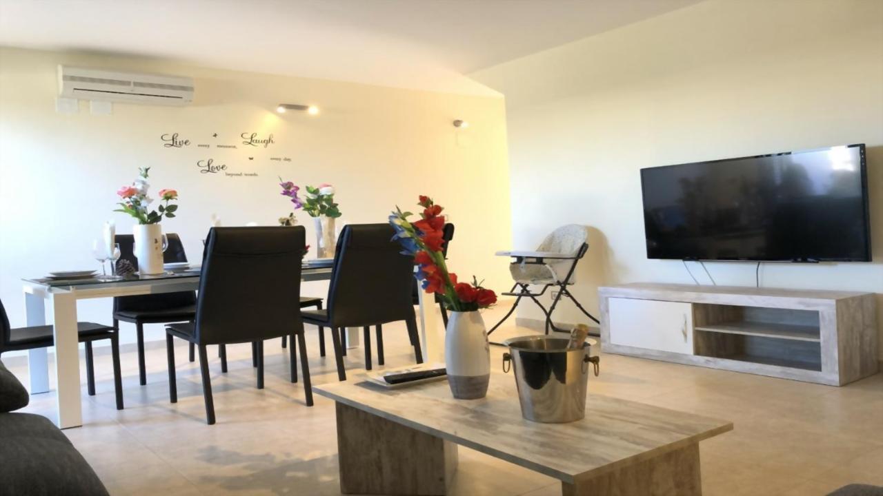 Impresionante Alojamiento Compuesto Por 2 Chalets Adosados De Lujo Para 14 Personas Piscina Con Circuito Spa San Jorge  Exteriör bild